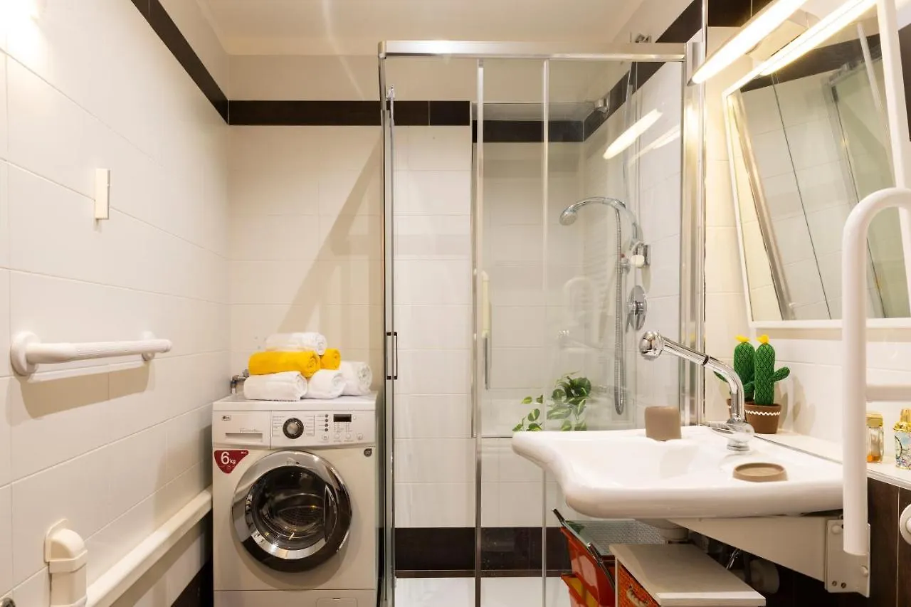 Living Isola Apartman Milánó